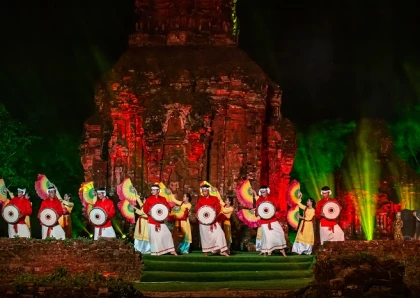  Art program My Son - night of the legends