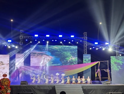 ULTURE AND ARTS DEPARTMENT SUCCESSFULLY STAGES THE ART PROGRAM FOR THE BÀ THU BỒN FESTIVAL – NATIONAL INTANGIBLE CULTURAL HERITAGE “THE SACRED FLOW OF THU BỒN – LEGENDS AND ASPIRATIONS”